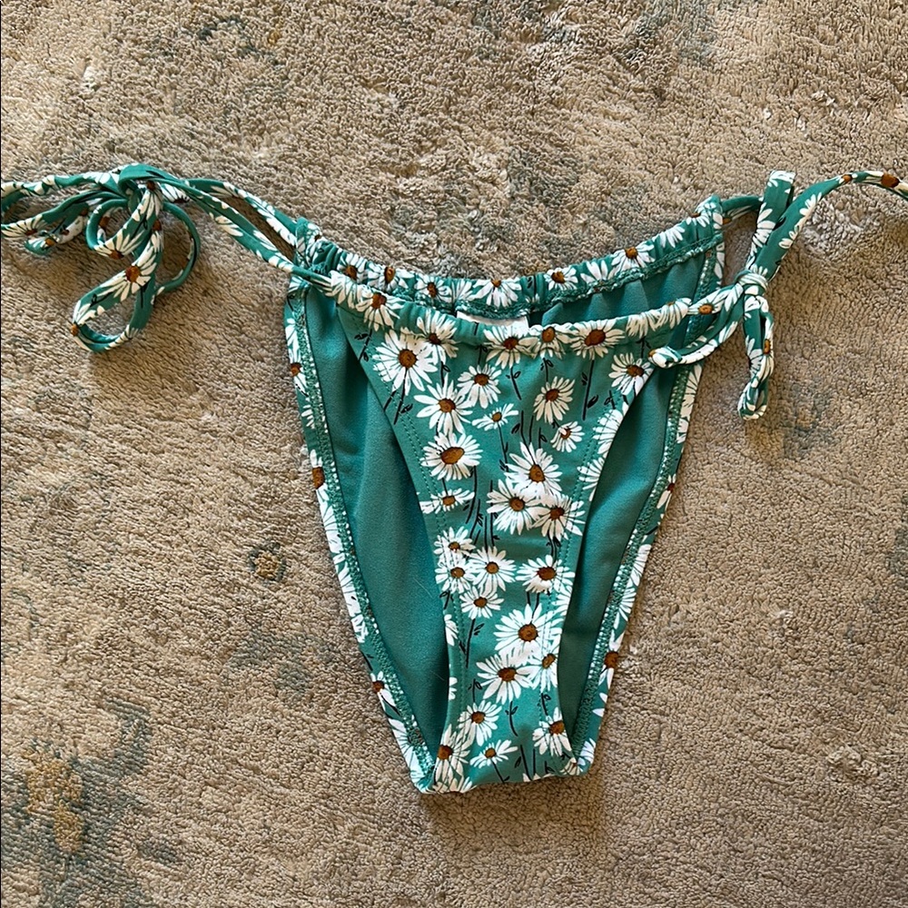 Floral bikini bottom